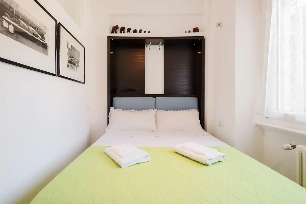ℒovely & ℰlegant Studio Next To Duomo/Missori Milão Exterior foto